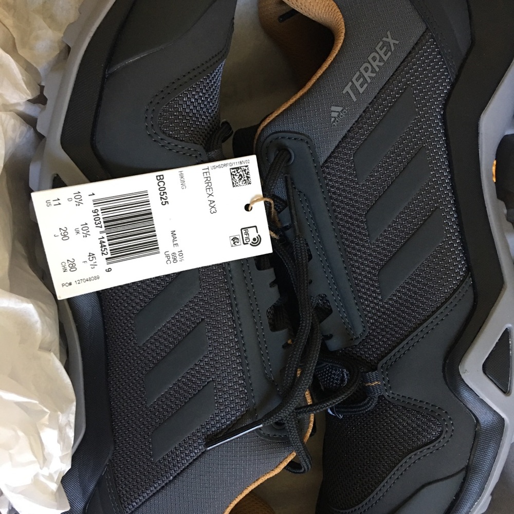 adidas Outdoor Men's Terrex AX3 GTX Hiking Boot - Picture 3 of 6